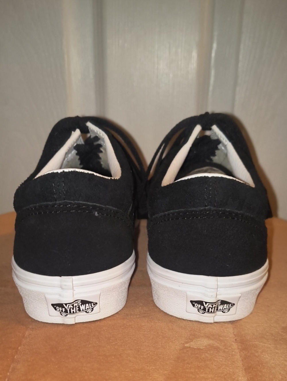 Vans Old Skool Houndstooth Embossed Black Suede Sneakers Size 8 Women's - Picture 6 of 8